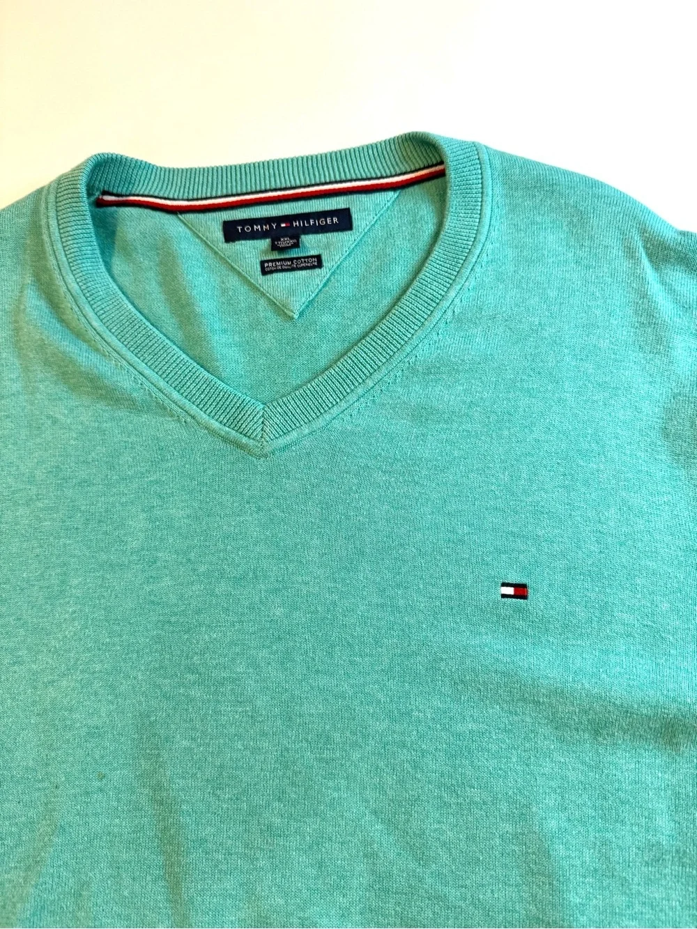 Tommy Hilfiger Men’s  V Neck Sweater Pullover Logo Knit Classic Sz XXL